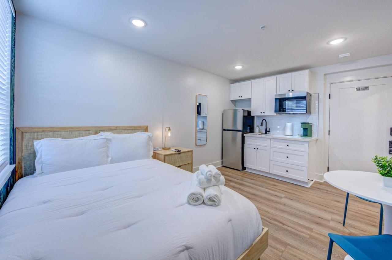 Roaring Tigers Studio Apartment غالفيستون، تكساس المظهر الخارجي الصورة