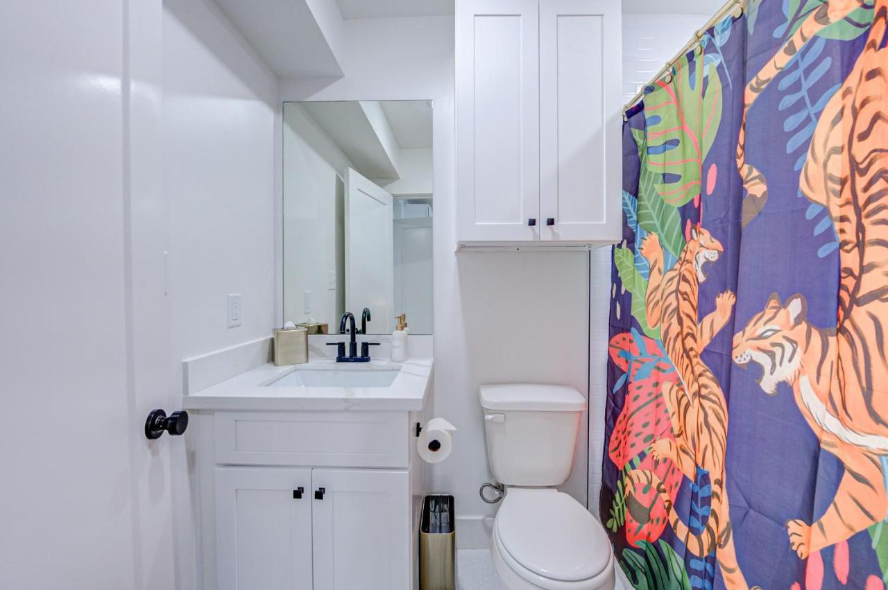 Roaring Tigers Studio Apartment غالفيستون، تكساس المظهر الخارجي الصورة